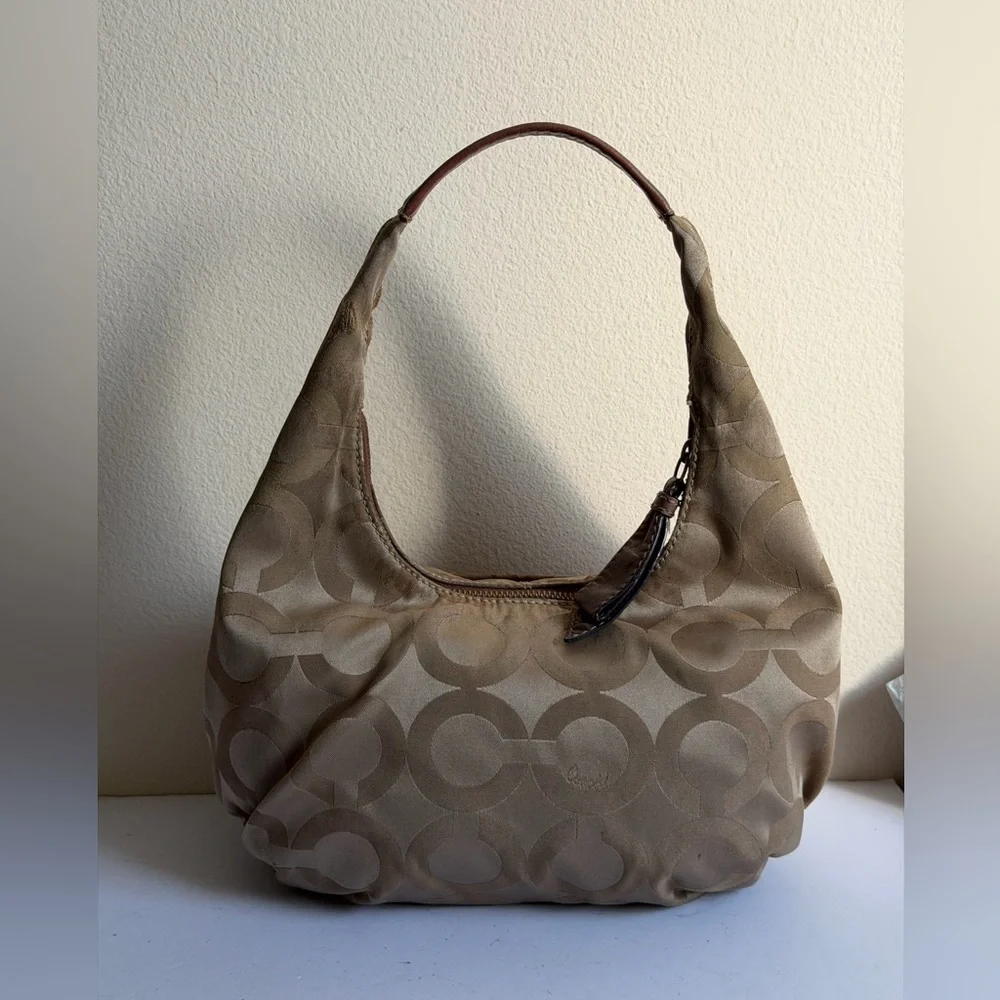 Coach One Hobo Shoulder Bag Logo Pattern